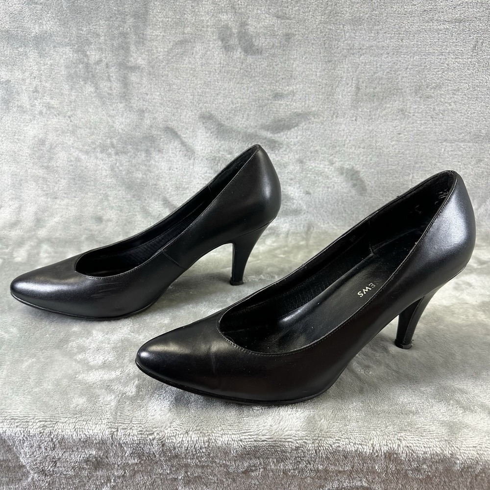 Newport News Women's 8 Black Leather Pointed Toe Stiletto